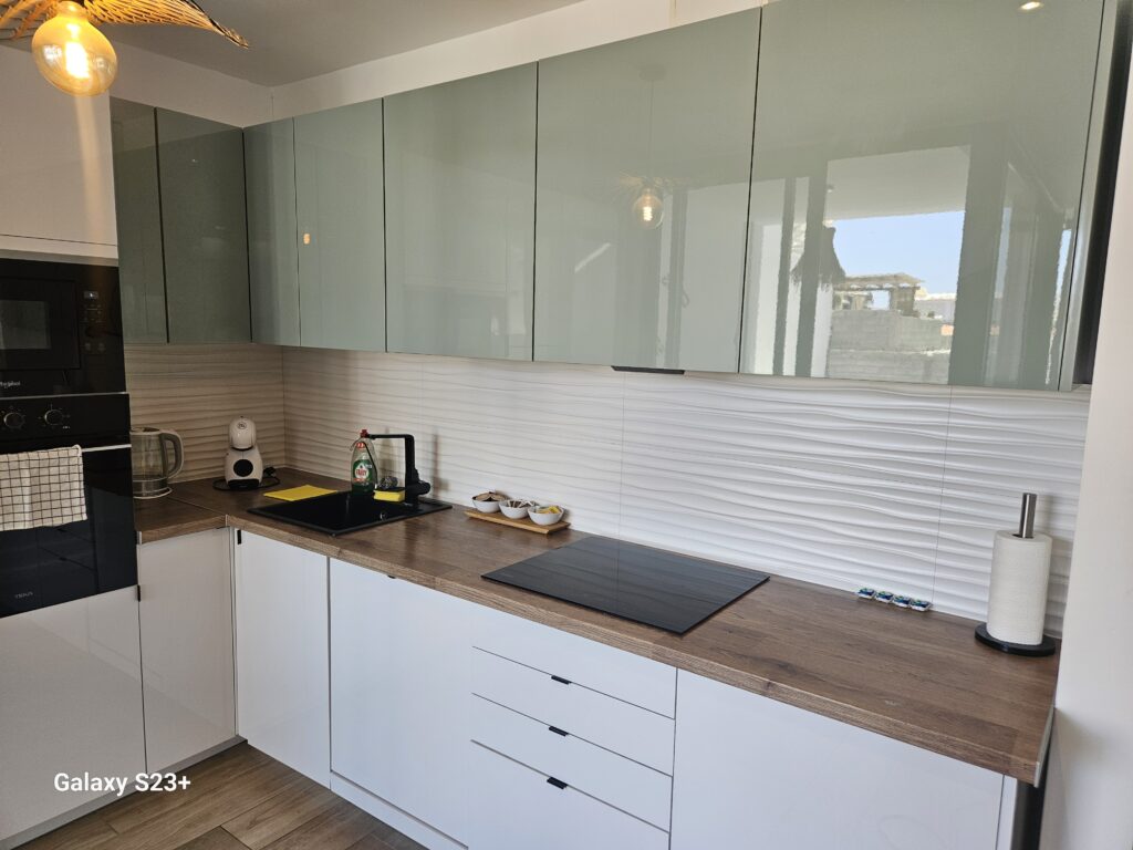 Professionally cleaned kitchen prepared for holiday rental guests
